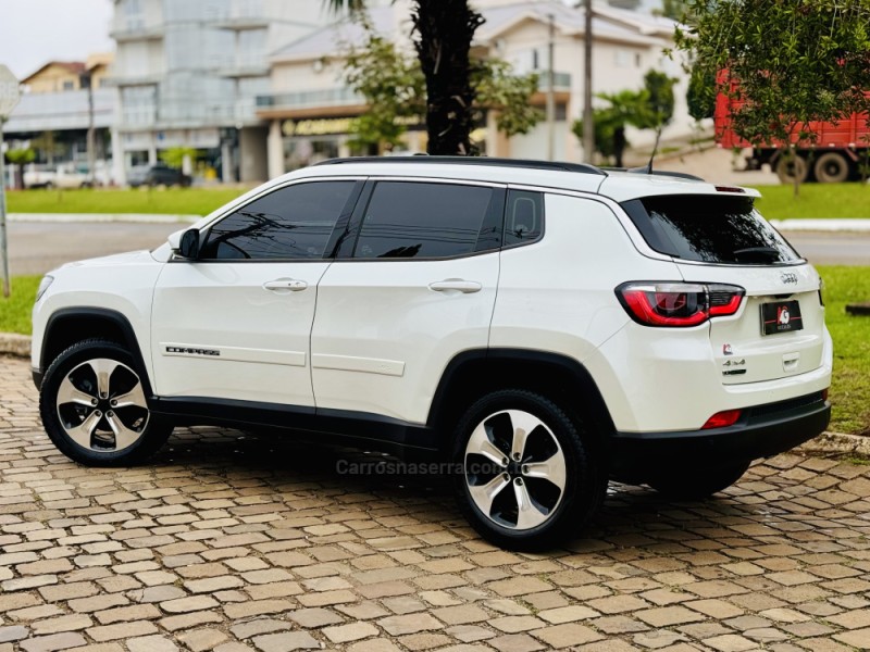 COMPASS 2.0 16V DIESEL LONGITUDE 4X4 AUTOMÁTICO - 2018 - CASCA