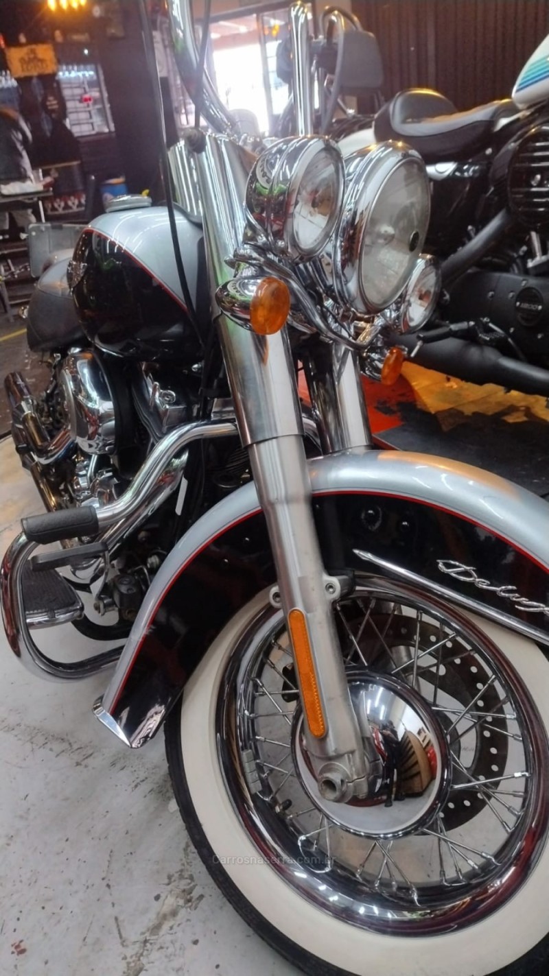 softail deluxe 2015 caxias do sul