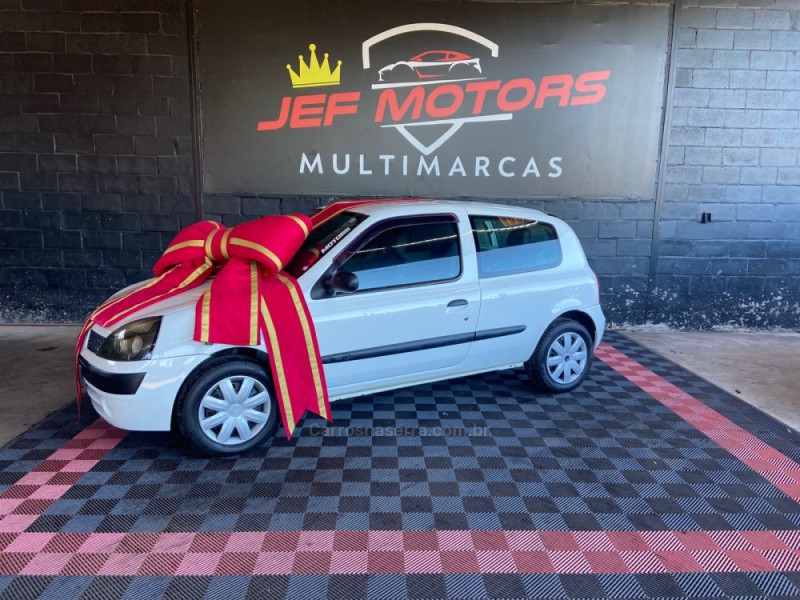 clio 1.0 authentique 16v flex 2p manual 2004 caxias do sul