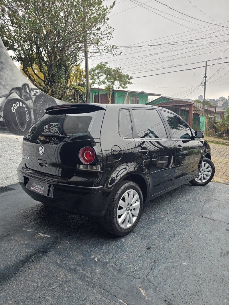 POLO 1.6 MI SPORTLINE 8V FLEX 4P MANUAL - 2009 - CAXIAS DO SUL