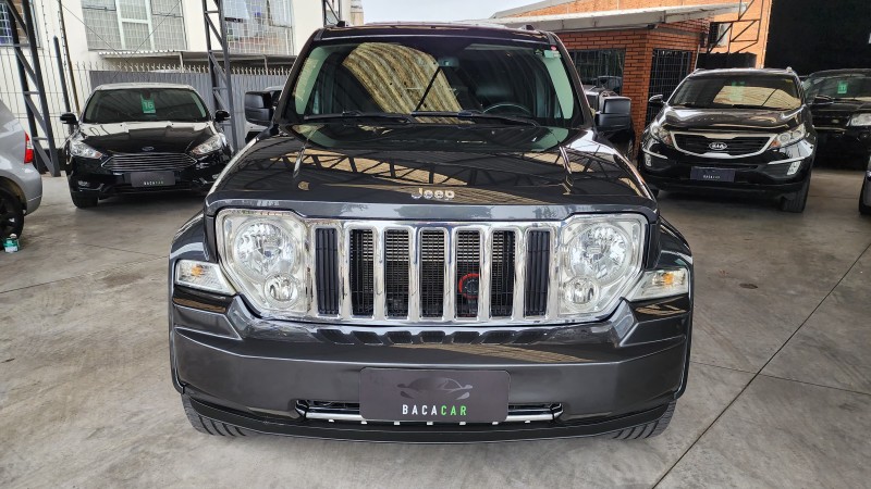 CHEROKEE 3.7 LIMITED 4X4 V6 12V GASOLINA 4P AUTOMÁTICO - 2011 - CAXIAS DO SUL