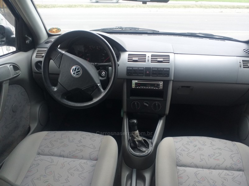 PARATI 1.0 MI 16V GASOLINA 4P MANUAL G.III - 2000 - CAXIAS DO SUL