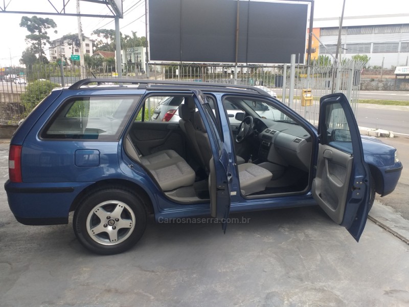 parati 1.0 mi 16v gasolina 4p manual g.iii 2000 caxias do sul