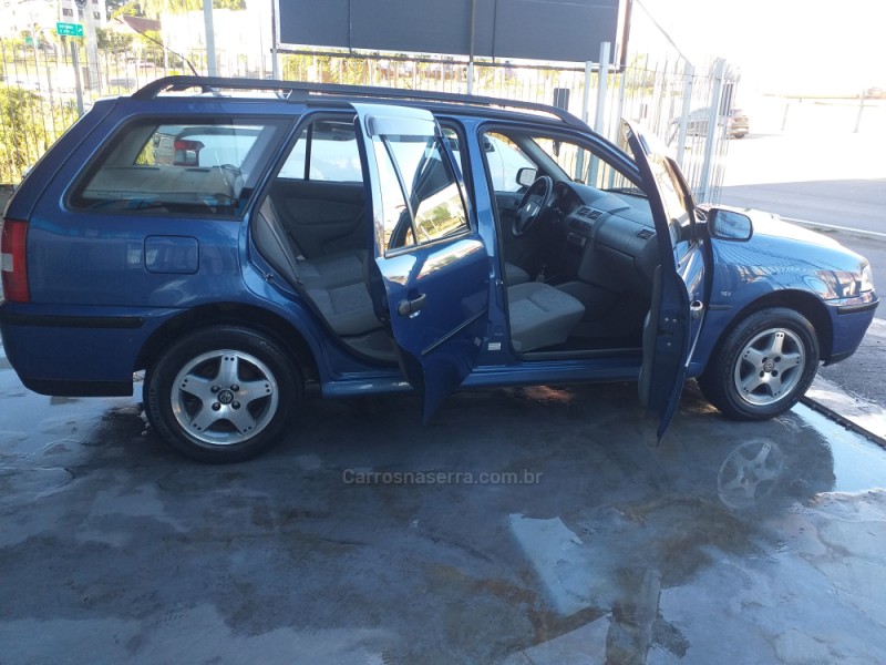 PARATI 1.0 MI 16V GASOLINA 4P MANUAL G.III - 2000 - CAXIAS DO SUL