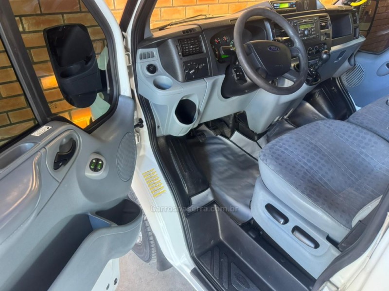 TRANSIT 2.4 VAN TURBO DIESEL 3P MANUAL - 2012 - SãO MARCOS
