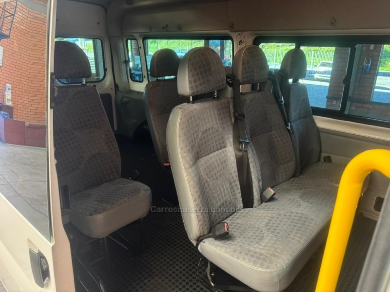 TRANSIT 2.4 VAN TURBO DIESEL 3P MANUAL - 2012 - SãO MARCOS