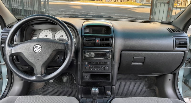 ASTRA 2.0 MPFI CD 8V GASOLINA 4P MANUAL - 2003 - CAXIAS DO SUL