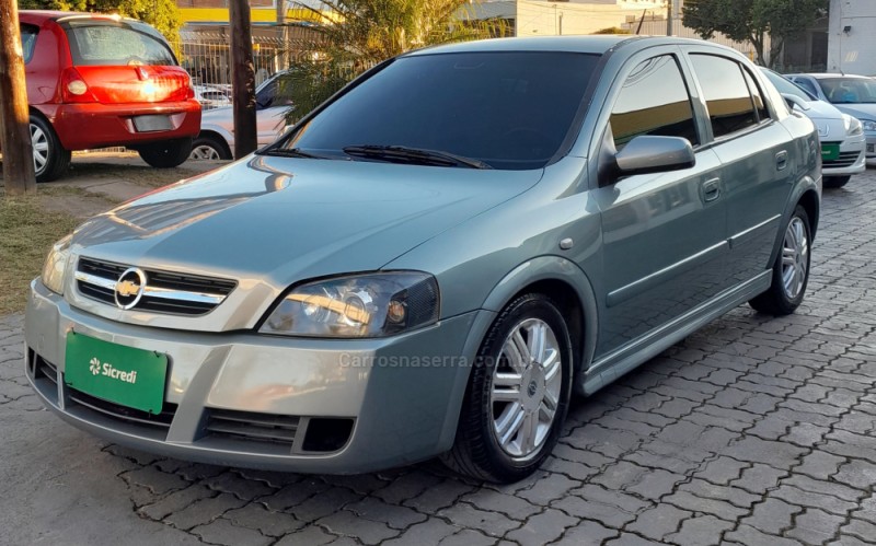 ASTRA 2.0 MPFI CD 8V GASOLINA 4P MANUAL - 2003 - CAXIAS DO SUL