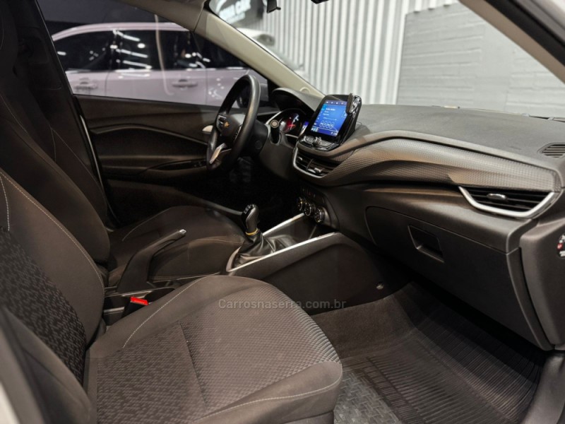 ONIX 1.0 LT 12V FLEX 4P MANUAL - 2021 - CAXIAS DO SUL
