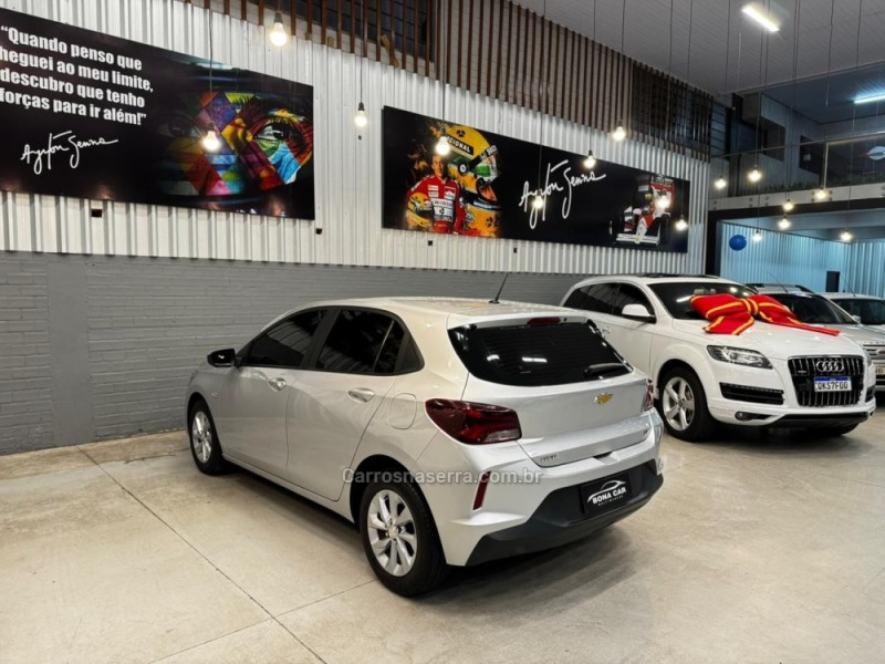 ONIX 1.0 LT 12V FLEX 4P MANUAL - 2021 - CAXIAS DO SUL