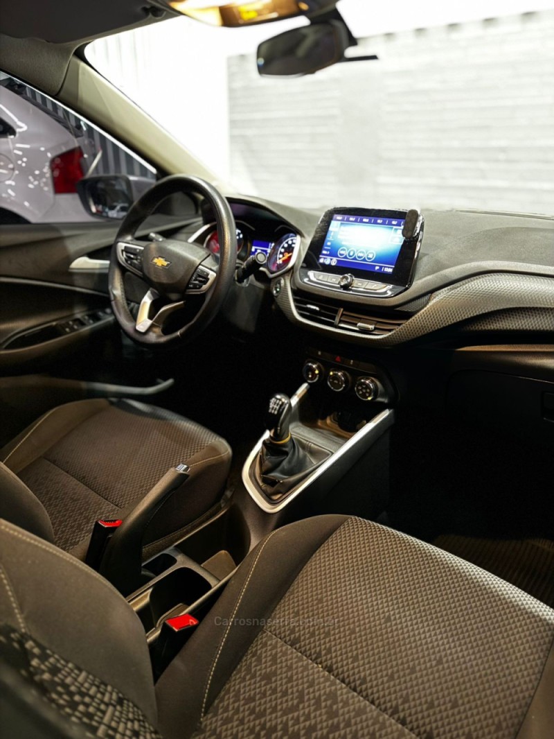 ONIX 1.0 LT 12V FLEX 4P MANUAL - 2021 - CAXIAS DO SUL