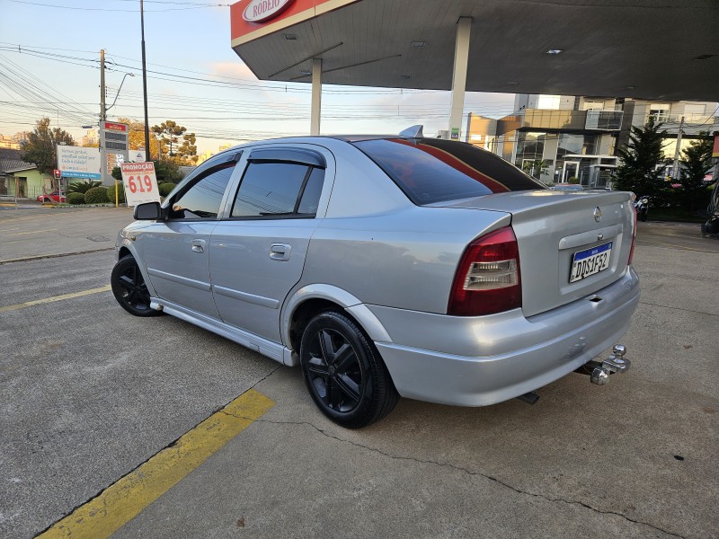 ASTRA 1.8 MPFI MILLENIUM II SEDAN 8V GASOLINA 4P MANUAL - 2001 - CAXIAS DO SUL