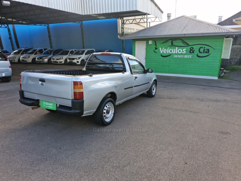 COURIER 1.6 MPI L 8V FLEX 2P MANUAL - 2009 - BENTO GONçALVES