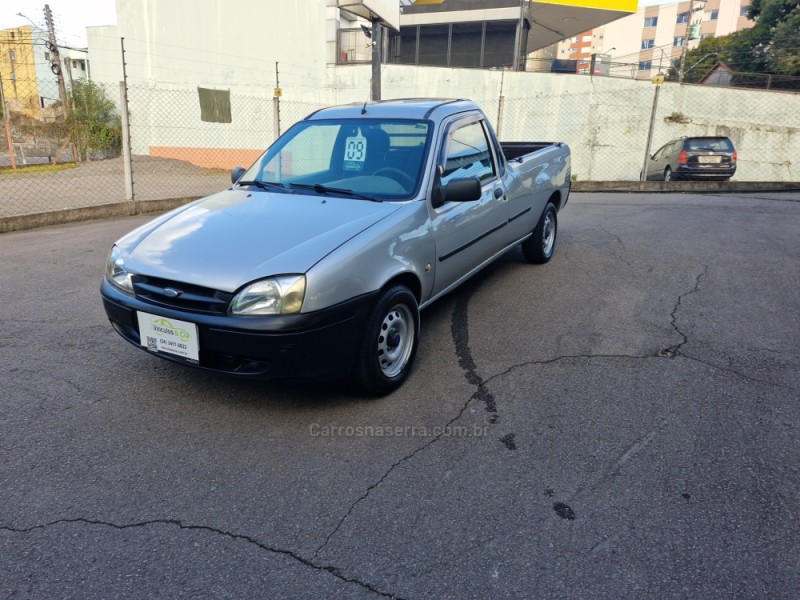 COURIER 1.6 MPI L 8V FLEX 2P MANUAL - 2009 - BENTO GONçALVES