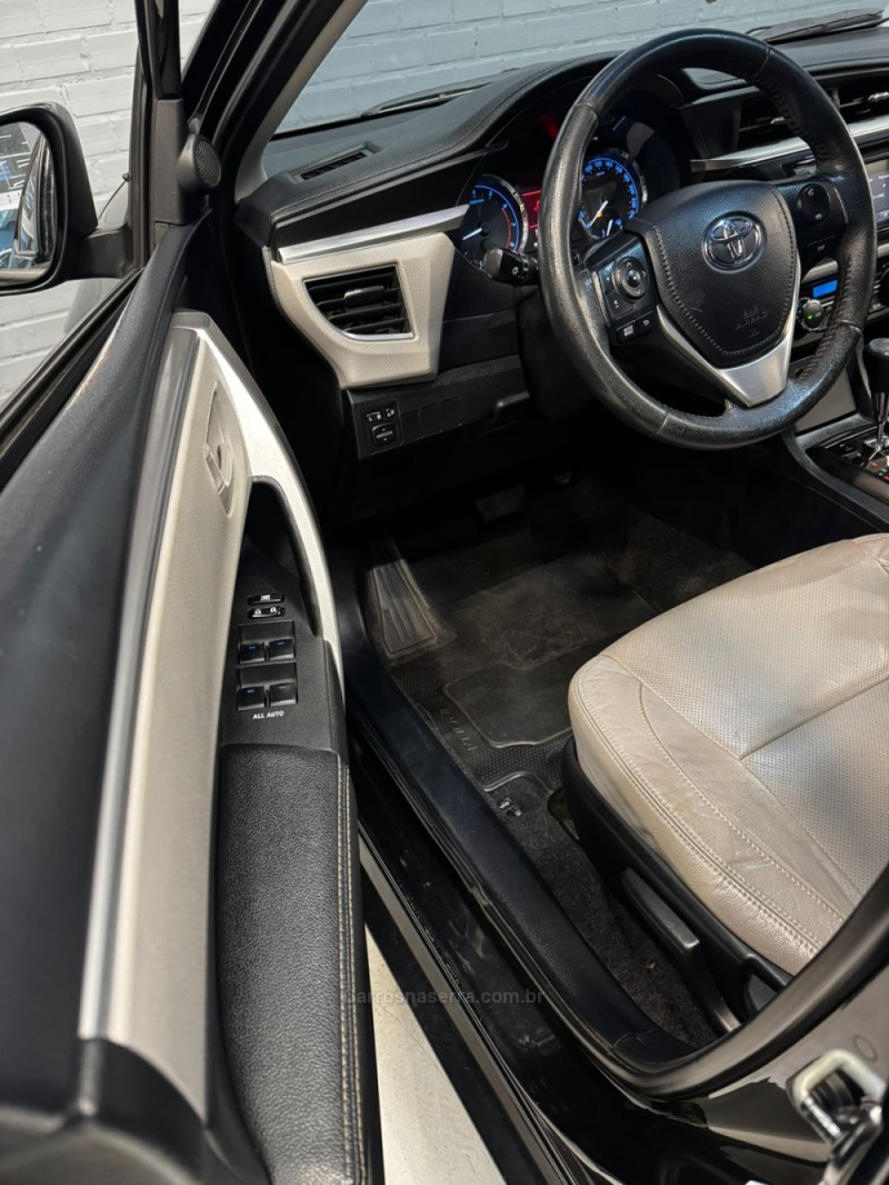 COROLLA 2.0 XEI 16V FLEX 4P AUTOMÁTICO - 2016 - CAXIAS DO SUL