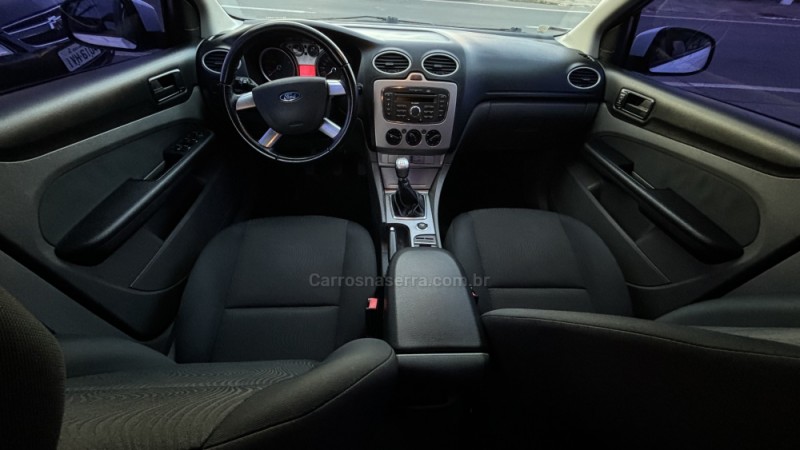 FOCUS 1.6 SE 16V FLEX 4P MANUAL - 2012 - BENTO GONçALVES