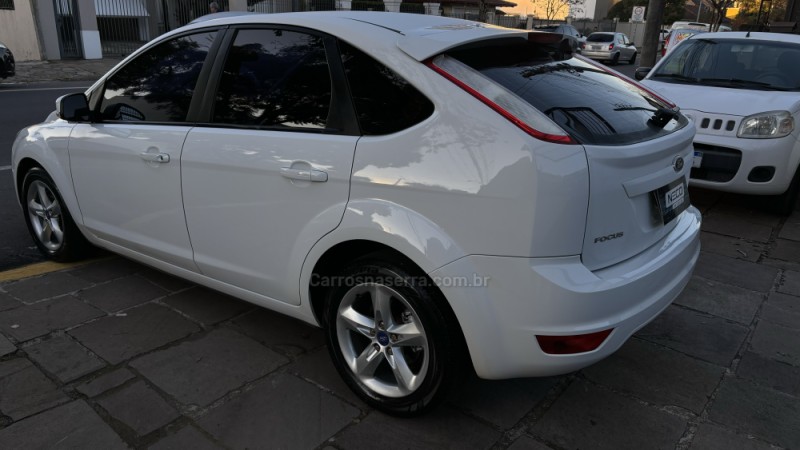 FOCUS 1.6 SE 16V FLEX 4P MANUAL - 2012 - BENTO GONçALVES