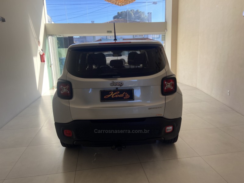 RENEGADE 1.8 16V FLEX SPORT 4P AUTOMÁTICO - 2016 - CANELA