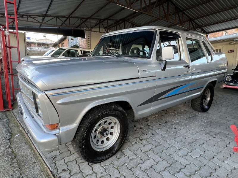 F-1000 3.9 SUPER SÉRIE 4X2 CS 8V TURBO DIESEL 2P MANUAL