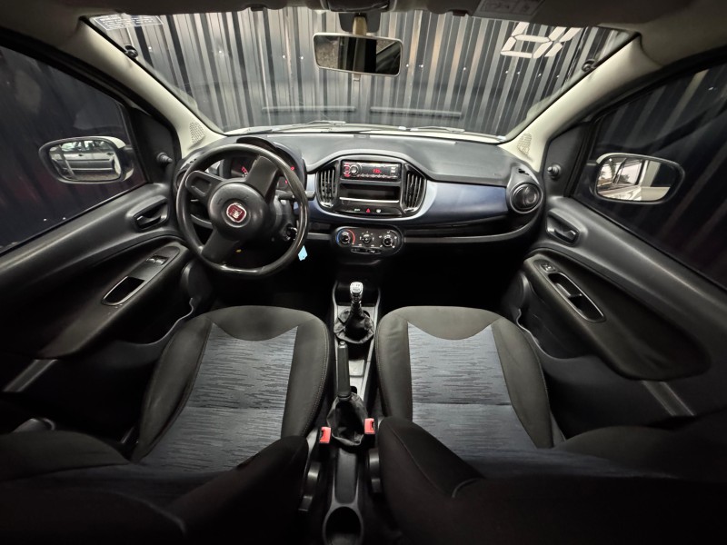 UNO 1.0 FIREFLY FLEX ATTRACTIVE 4P MANUAL - 2018 - CAXIAS DO SUL