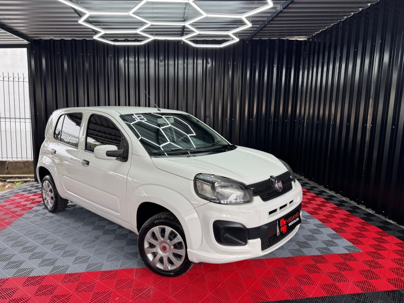 UNO 1.0 FIREFLY FLEX ATTRACTIVE 4P MANUAL - 2018 - CAXIAS DO SUL