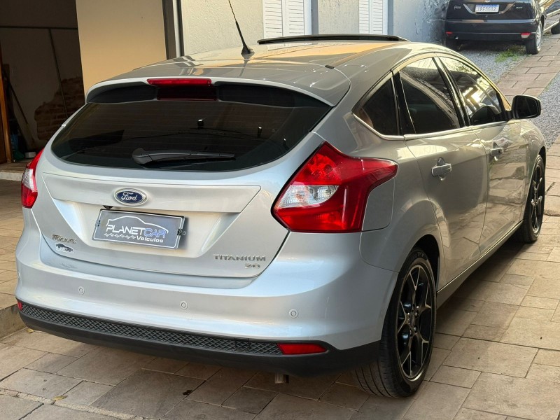 FOCUS 2.0 TITANIUM PLUS HATCH 16V FLEX 4P AUTO - 2015 - FARROUPILHA
