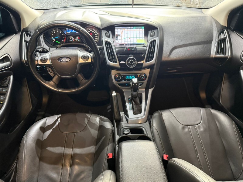 FOCUS 2.0 TITANIUM PLUS HATCH 16V FLEX 4P AUTO - 2015 - FARROUPILHA
