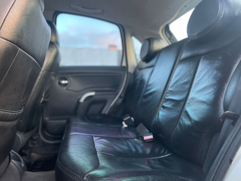 C3 1.4 I GLX 8V FLEX 4P MANUAL - 2012 - CAXIAS DO SUL