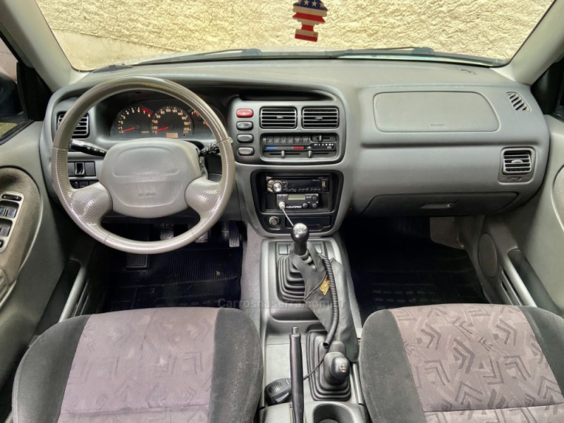 TRACKER 2.0 4X4 16V GASOLINA 4P MANUAL - 2009 - CAXIAS DO SUL