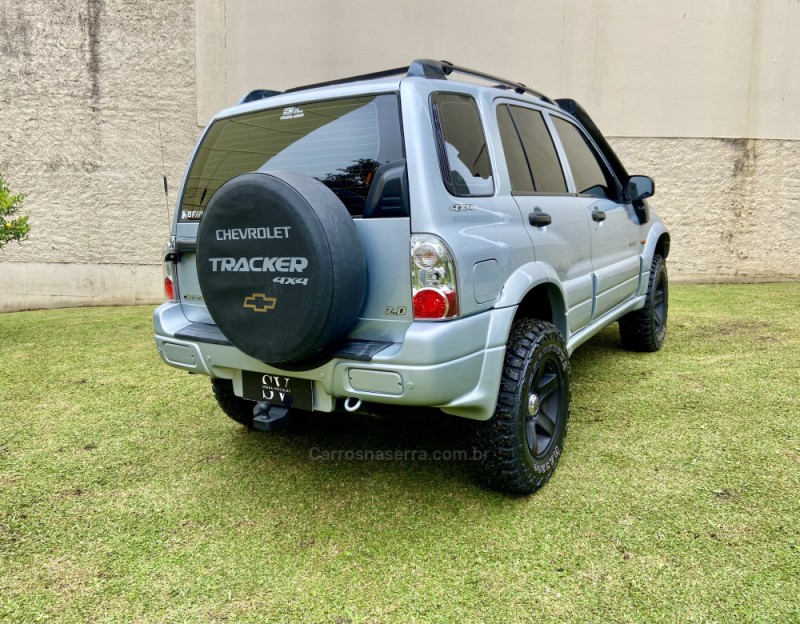 TRACKER 2.0 4X4 16V GASOLINA 4P MANUAL - 2009 - CAXIAS DO SUL