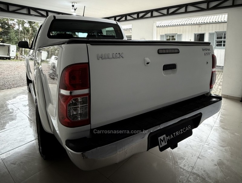 HILUX 3.0 8V SRV 4X4 CD TURBO DIESEL 4P MANUAL - 2013 - CANELA