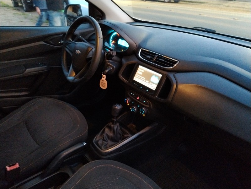 ONIX 1.0 MPFI LT 8V FLEX 4P MANUAL - 2014 - VACARIA