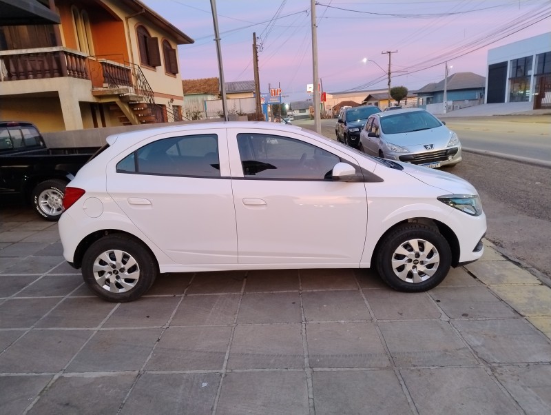 ONIX 1.0 MPFI LT 8V FLEX 4P MANUAL - 2014 - VACARIA