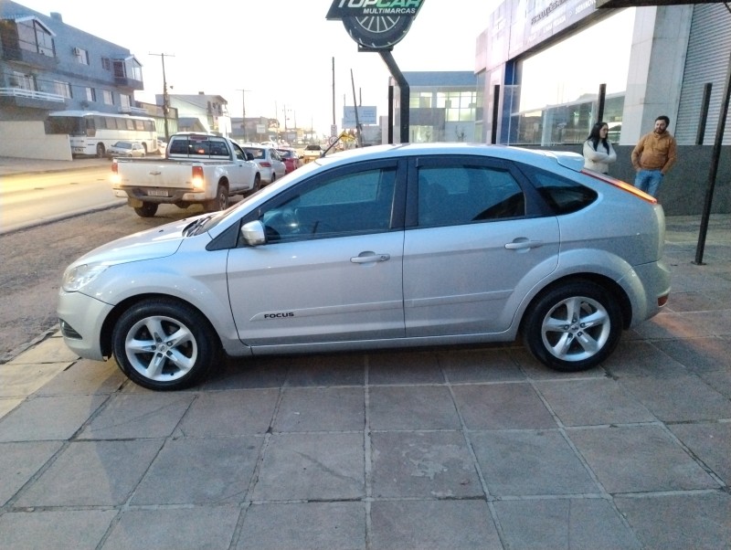 FOCUS 1.6 GLX 16V FLEX 4P MANUAL - 2010 - VACARIA