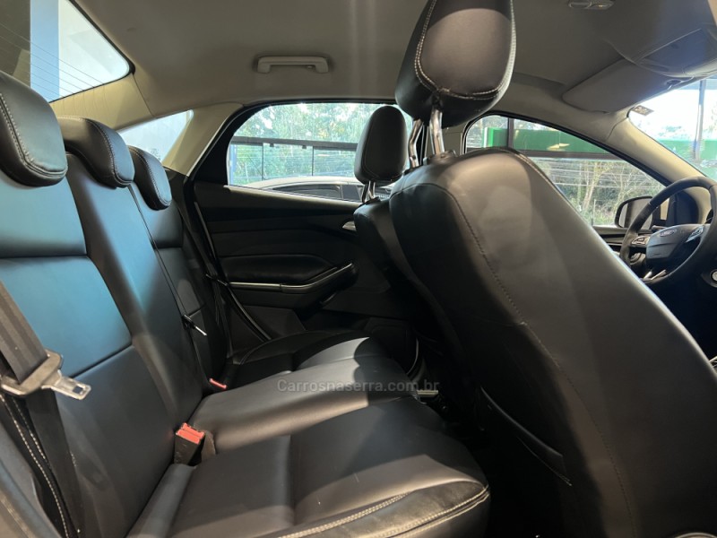 FOCUS 2.0 SE PLUS FASTBACK 16V FLEX 4P AUTOMÁTICO - 2018 - CAXIAS DO SUL