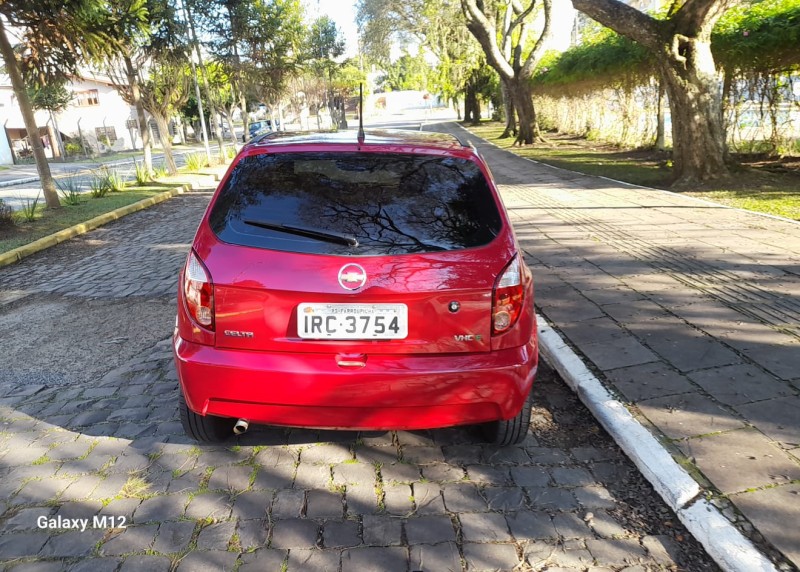 CELTA 1.0 MPFI SPIRIT 8V FLEX 4P MANUAL - 2011 - FARROUPILHA