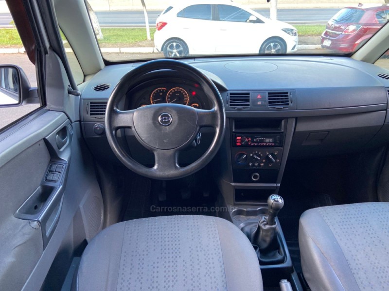 MERIVA 1.8 MPFI JOY 8V FLEX 4P MANUAL - 2006 - ESTâNCIA VELHA