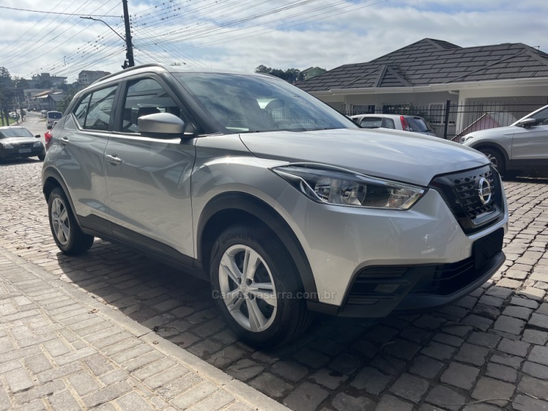 KICKS 1.6 S DIRECT 16V FLEX 4P AUTOMÁTICO - 2020 - VERANóPOLIS