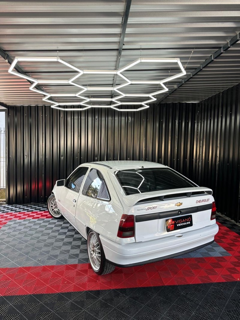 KADETT 2.0 EFI SPORT 8V GASOLINA 2P MANUAL - 1996 - CAXIAS DO SUL