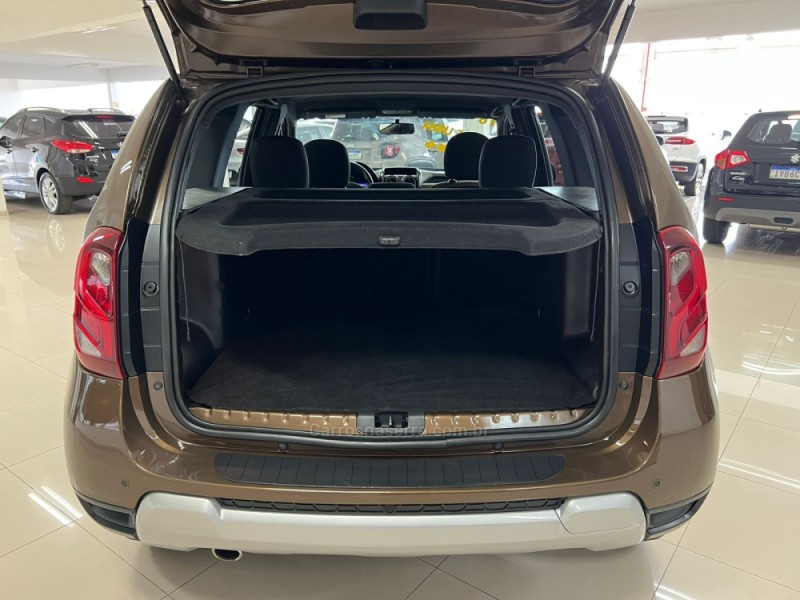 DUSTER 2.0 DYNAMIQUE 4X4 16V FLEX 4P MANUAL - 2016 - TAQUARA