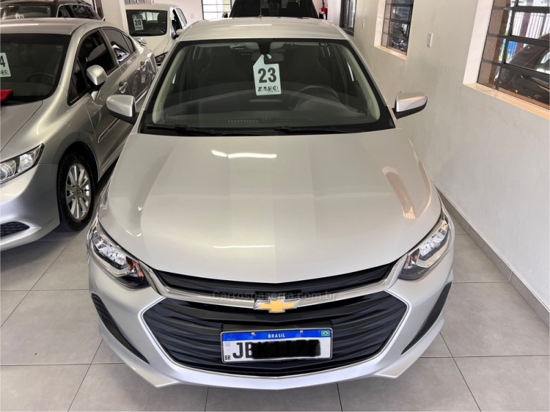ONIX 1.0 LT 12V FLEX 4P MANUAL - 2023 - CARLOS BARBOSA