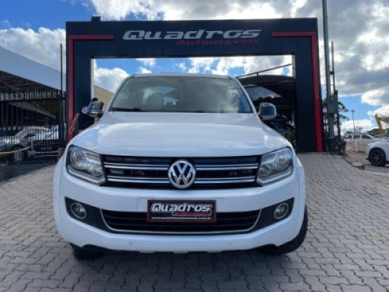 AMAROK 2.0 TRENDLINE 4X4 CD 16V TURBO INTERCOOLER DIESEL 4P AUTOMÁTICO - 2016 - CAXIAS DO SUL