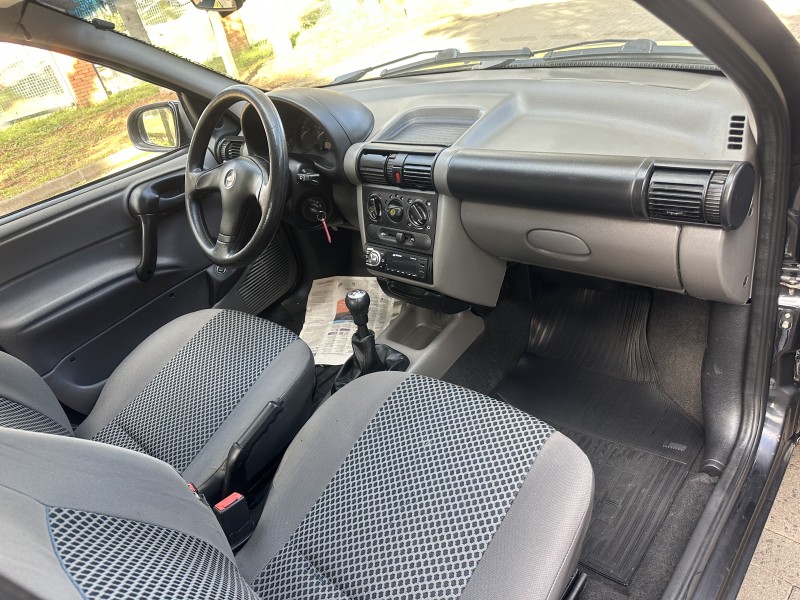 CLASSIC 1.0 MPFI LS 8V FLEX 4P MANUAL - 2011 - CAXIAS DO SUL