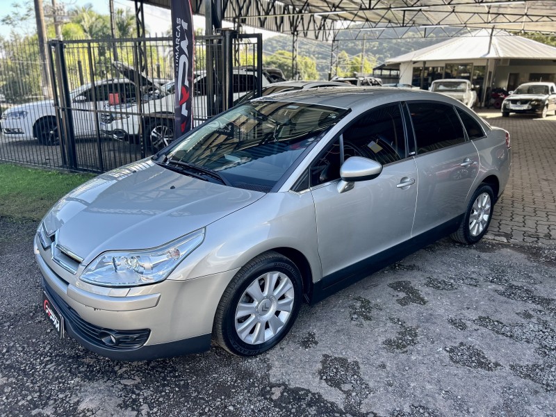 C4 2.0 EXCLUSIVE 16V FLEX 4P AUTOMÁTICO - 2012 - SãO SEBASTIãO DO CAí