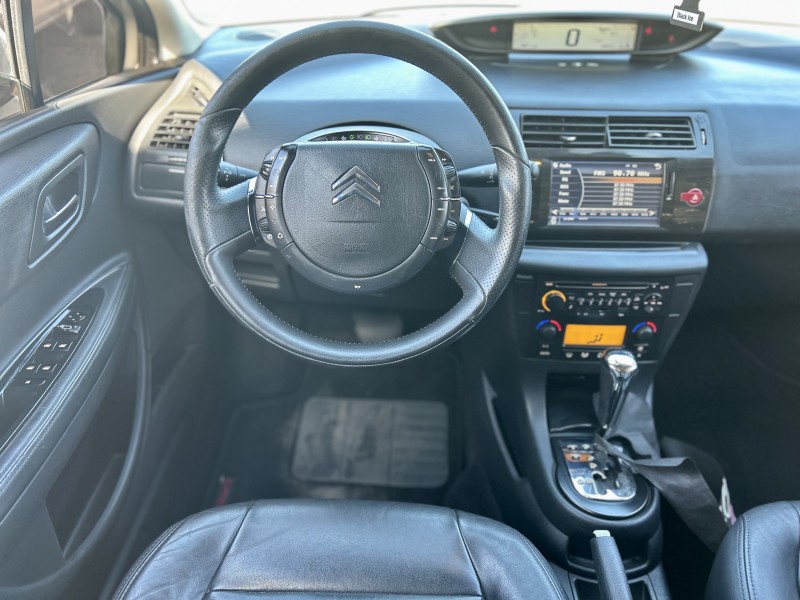 C4 2.0 EXCLUSIVE 16V FLEX 4P AUTOMÁTICO - 2012 - SãO SEBASTIãO DO CAí
