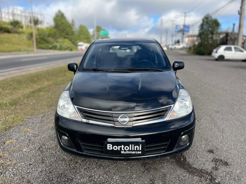 TIIDA 1.8 SL 16V FLEX 4P MANUAL - 2011 - FARROUPILHA