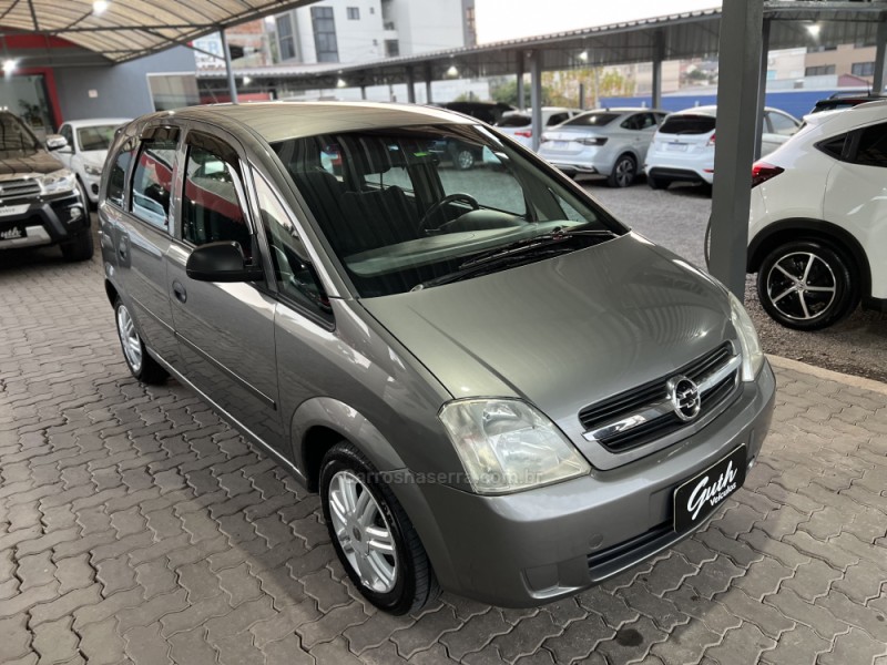 MERIVA 1.8 MPFI CD 8V FLEX 4P MANUAL - 2004 - BOM PRINCíPIO