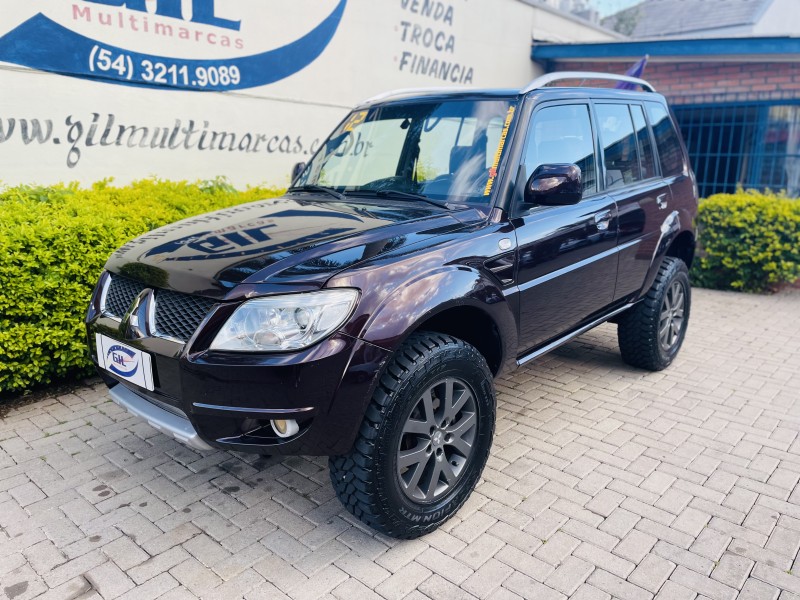 PAJERO TR4 2.0 4X4 16V 140CV FLEX 4P MANUAL - 2012 - CAXIAS DO SUL