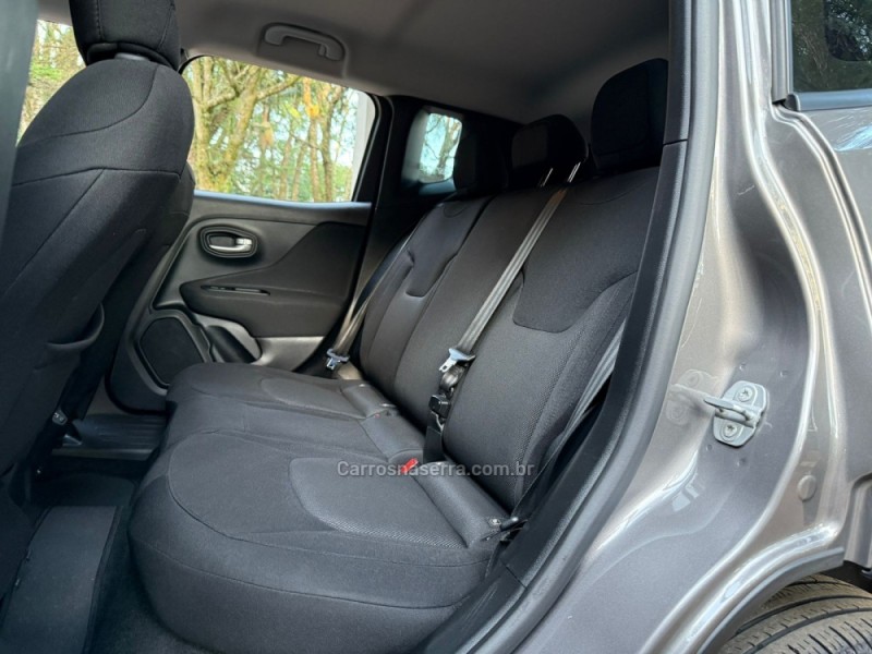 RENEGADE 1.8 16V FLEX SPORT 4P AUTOMÁTICO - 2021 - DOIS IRMãOS