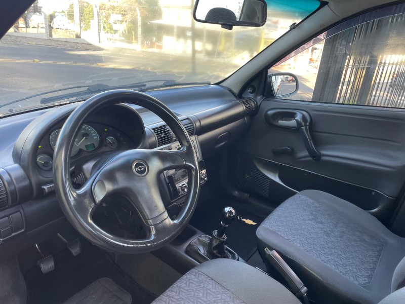 CORSA 1.6 MPFI CLASSIC SEDAN 8V GASOLINA 4P MANUAL - 2006 - CAXIAS DO SUL